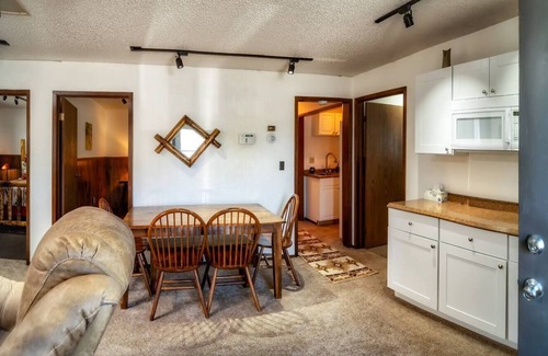 Thermopolis Casa | This house is a 3 bedroom(s), 1 bathrooms, located in Thermopolis, WY.