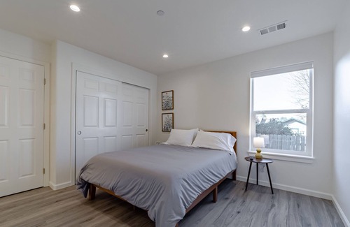 McKinleyville Casa | This house is a 3 bedroom(s), 2 bathrooms, located in McKinleyville, CA.