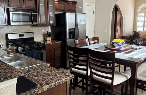 Biggs Field Casa | This house is a 4 bedroom(s), 2 bathrooms, located in El Paso, TX.