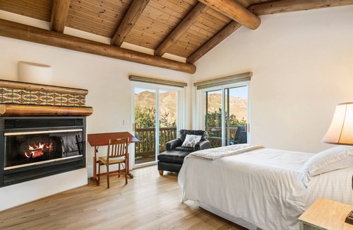 Malibu Casa | Esta Casa Se Encuentra En Malibu ~ 2 Millas Del Océano Pacífico