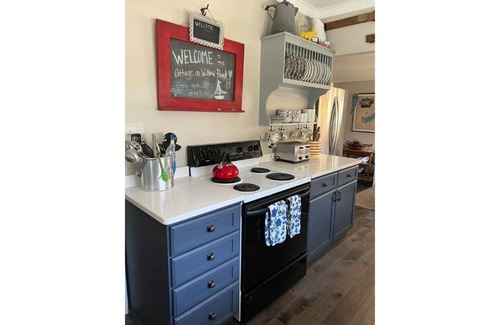 Delavan Lake Cabaña | This Incredible Lakefront Getaway on Delavan Lake