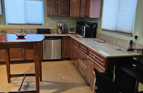 Pumpkin Center Casa | This is a 4 bed room house with 2 bathroom. Parking space. security cameras .