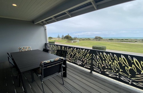 Jurien Bay Villa | Heat-N-View, Jurien Bay