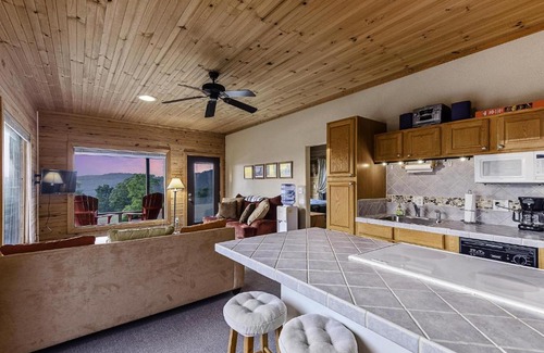 Compton Casa | This is the ultimate in private escape