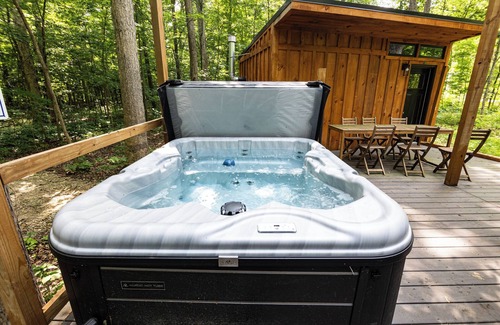 Dola Casa | Relax. Recharge, Repeat. Your private spa-like retreat in a cozy tiny house