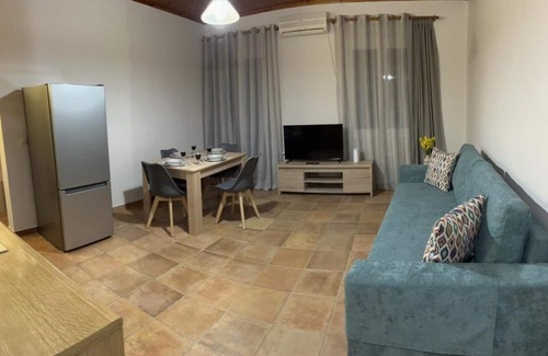 Raches Apartamento | This modern and stylish apartment is located in the center of Christos, Raches.