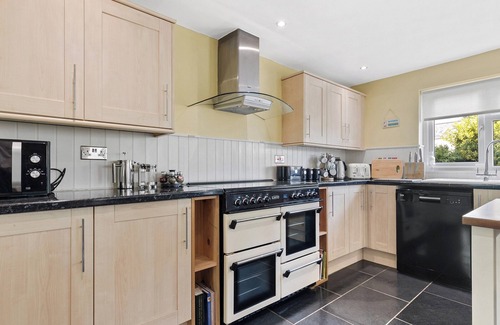 Haverfordwest Cabaña | Alojamiento de 3 habitaciones en Little Newcastle, Fishguard