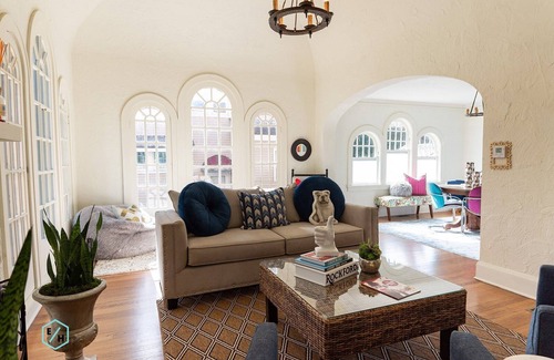 Rockford Casa | Esta casa de estilo español se encuentra en el histórico barrio de Edgewater.