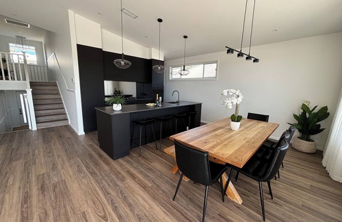 Moonee Casa | This stylish place to stay is perfect, elegantly finished with ample space.