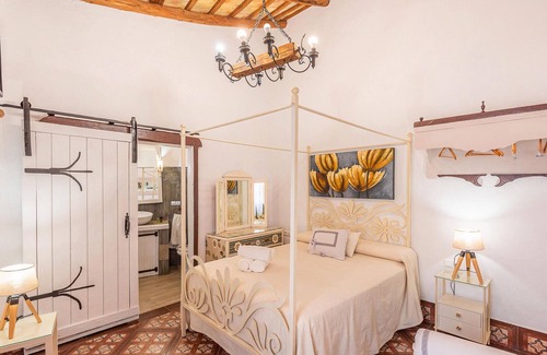 Penaflor Casa | Alojamiento de 3 habitaciones en Peñaflor
