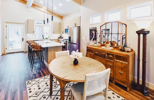 Sheridan Casa | This townhouse is a 3 bedroom(s), 3 bathrooms, located in Sheridan, WY.