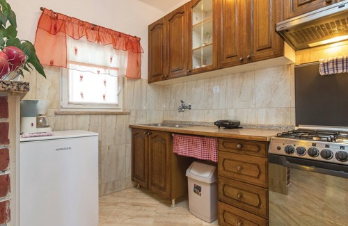 Grzini Apartamento | Alojamiento de 2 habitaciones en Zminj