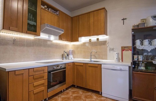 Lovrec Casa | Alojamiento de 3 habitaciones en Medovdolac
