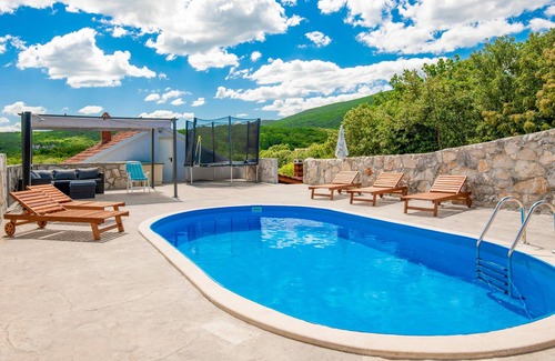 Lovrec Casa | Alojamiento de 3 habitaciones en Medovdolac