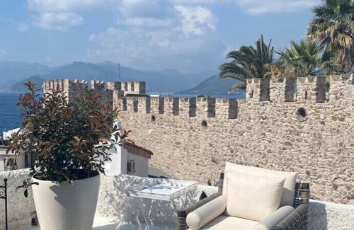 Marmaris City Center Villa | Gorgeous Castle/Port Views! 7bed/7.5bath Pool #83