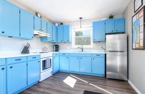 South Bruce Peninsula Cabaña | This whole home is the perfect location to explore all the Bruce has to offer!