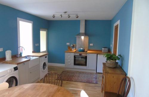 Marybank Casa | Thistle Cottage, CrannachCottages