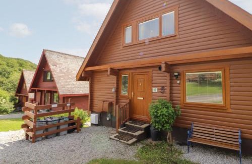 Sandyhills Casa | Thistle Dubh "Doo"