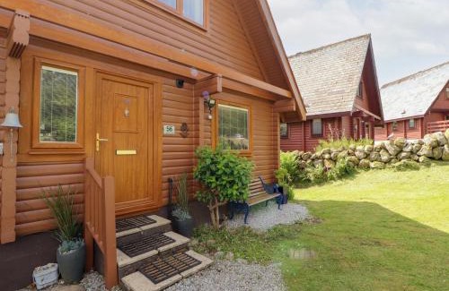 Sandyhills Casa | Thistle Dubh "Doo"