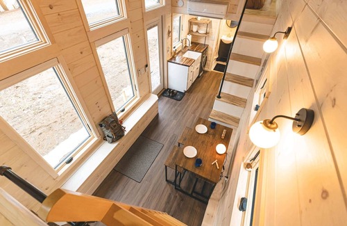 Chester Cabina | Thistle House at Camp Greenwood Vermont with Sauna