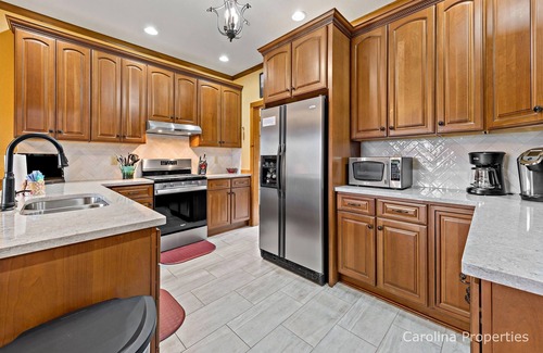 Mill Spring Casa | Hermosa casa frente al lago! Thistle Ridge - Carolina Properties Alquiler de vacaciones