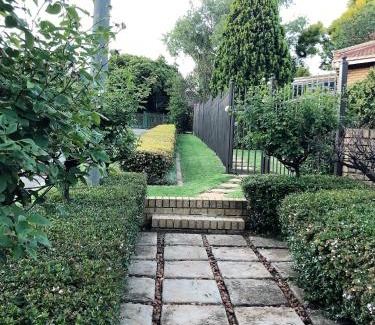 Edenvale Apartamento | Thistlebrooke in the Vale