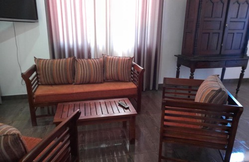 Katugastota Casa | Thiven's Home Stay