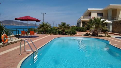 Pefki Apartamento | Tholos Bay Suites