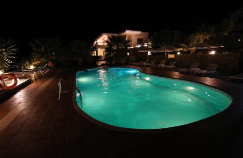Pefki Apartamento | Tholos Bay Suites