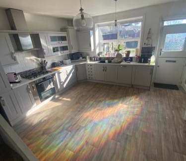 Wardle Casa | Thomas Bennett guest
