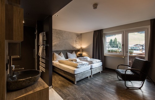 Hinterglemm Hotel | THOMSN Central Hotel & Appartements