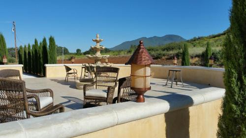 Clear Lake Cama Y Desayuno | Thorn Hill Vineyards Villa Suites