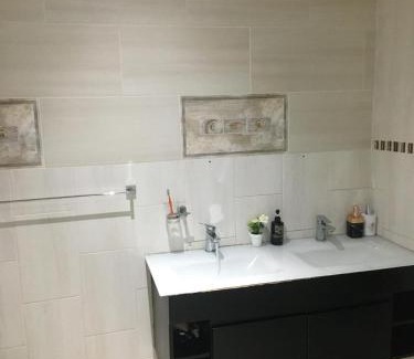 Merrivale Apartamento | Thornville Guesthouse Gold