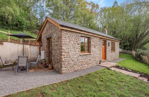Earlswood Casa | Thornycroft Cottage