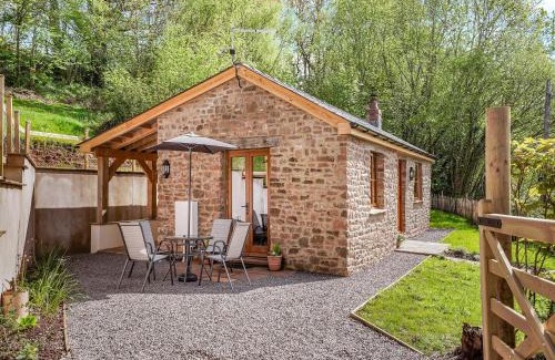 Earlswood Casa | Thornycroft Cottage