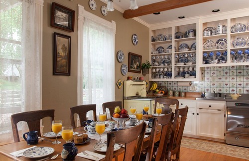 Fish Creek Cama Y Desayuno | Thorp House Inn & Cottages
