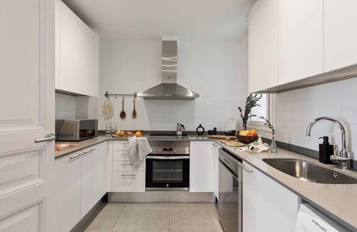 L'Antiga Esquerra de l'Eixample Apartamento | Thracian - 3 bedrooms and balcony in L'Antiga Esquerra de l'Eixample
