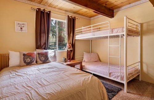 Moonridge Casa | Three Bears Cabin-1574 by Big Bear Vacations