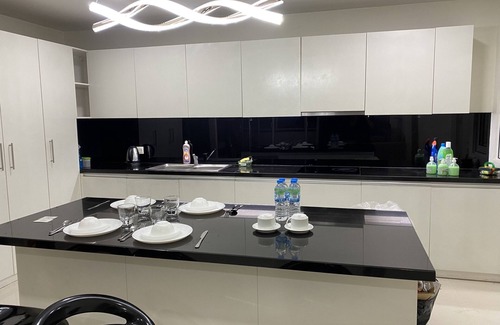 District 7 Condominio | Three bedroom apartment Right in the city center