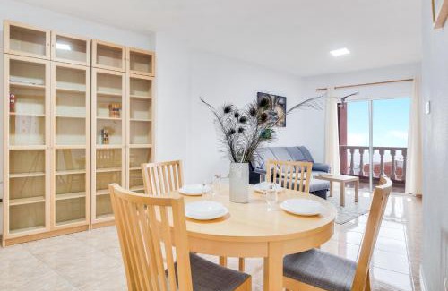 Santa Cruz de Tenerife Apartamento | Three bedroom apartment ii near Sc