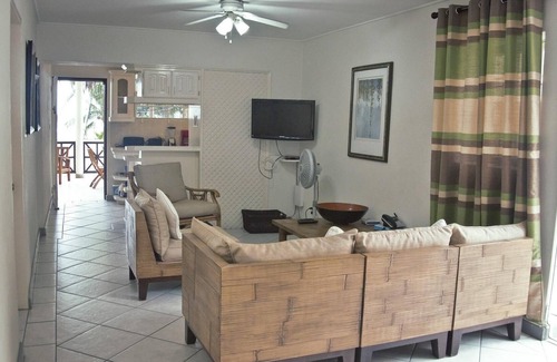 Hastings Cabaña | Apartamento de tres habitaciones en la playa