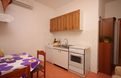 Maslenica Apartamento | Apartamento de tres habitaciones con terraza y vista al mar Maslenica, Novigrad (A-6568-a)