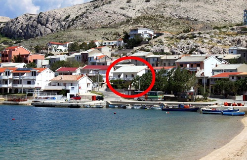 Metajna Apartamento | Apartamento de tres habitaciones con terraza y vista al mar Metajna, Pag (A-6498-a)