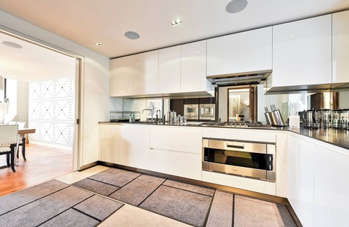 Bayswater Apartamento | Three bedroom Apartment by Hyde Park in Exclusive Lancasters Building.