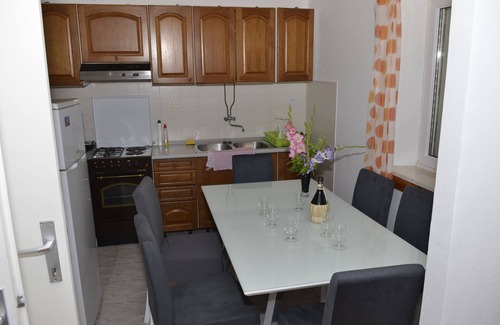 Viganj Apartamento | Apartamento de tres habitaciones en la playa Viganj, Peljesac (A-634-a)