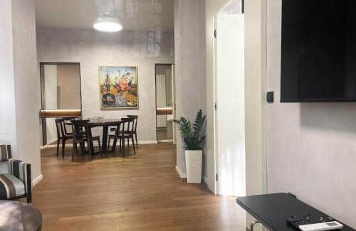 Savamala Apartamento | Three Bedroom Apartment Sava Square