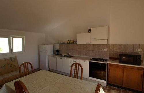 Supetarska Draga Apartamento | Three bedroom apartment with terrace and sea view Rab (A-24682-a)