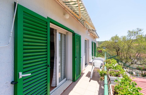Kraj Apartamento | Apartamento de tres habitaciones con un balcon Kraj, Pasman (A-8457-a)