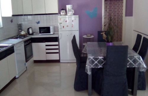 Suha Punta Apartamento | Apartamento de tres habitaciones con una terraza Kampor, Rab (A-4985-a)