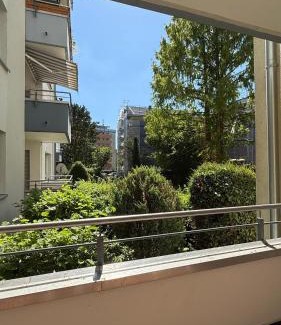Maintal-Hochstadt Apartamento | Three Bedroom Comfort Apartment Maintal